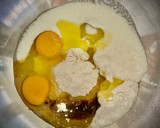 Foto del paso 1 de la receta: Bizcocho de vainilla y fruta (al microondas)