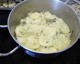 Foto del paso 2 de la receta: Crema de cebolla