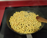 Foto del paso 5 de la receta: Garbanzos con acelgas