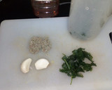 Foto del paso 2 de la receta: Lubina al papillote con tomate seco(en sartén) y aliño de patata hervida en vinagreta de orégano