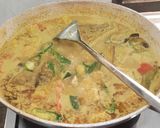 Foto langkah ke 10 dari resep Patin Tempe Kuah Kuning.