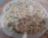 A picture of step 3 of Aloo kay parathay.