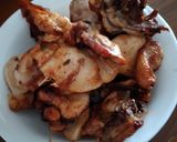 Foto langkah ke 2 dari resep Ayam Goreng Mentega.