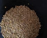 A picture of step 1 of Lentejas (Spanish cuisine).