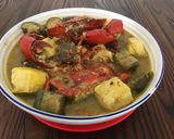 Foto langkah ke 5 dari resep Kare Kepiting no santan.