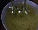 A picture of step 2 of Banana ovacado smoothie.