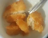 A picture of step 5 of Dahi Vada.