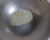 A picture of step 2 of Cheese chutney Pav.