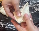 A picture of step 8 of Aloo(potato) samosa.