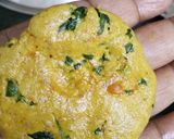 A picture of step 4 of Methi bajra vada.