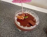 صورة لخطوة 2 من وصفة كؤوس الشوكولا الدافئة بالمكسرات 🍫