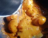 A picture of step 5 of Kashmiri Aloo Dum.