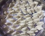 A picture of step 7 of Aaloo Chips Stuffed Mini Samosa.