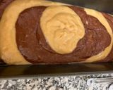 A picture of step 8 of Orange marble wheat cake.