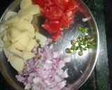 A picture of step 1 of Aloo Bhel.