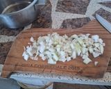 Foto del paso 3 de la receta: Tarta sin harina de cebollas y champiñones con masa de papas, arroz 🥔🧅🍄🍚