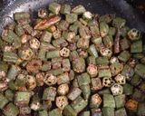 सरसो वाली भिंडी (Sarson wali bhindi recipe in Hindi) रेसिपी चरण 2 फोटो