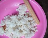 Foto langkah ke 1 dari resep Nasi Goreng Sosis Telur Pangsit.