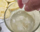 Foto langkah ke 2 dari resep Honey Lemon Yakult.