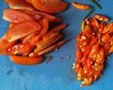 Foto langkah ke 3 dari resep Ikan asin pedas manis.