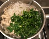 Hình bước làm 5 của món Canh Tôm khô&Củ Cải Trắng