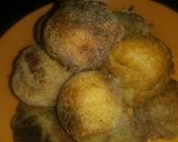 A picture of step 5 of Batata vada.