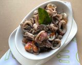 Foto langkah ke 3 dari resep Cumi Masak Hitam.