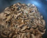 Une image de l'étape 1 de 🌱Samoussas veggie aux champignons.