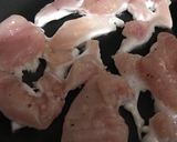 Foto del paso 1 de la receta: Pollo con pimentón y cardamomo