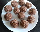 A picture of step 5 of Garden cress seeds ladu.