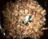 Foto del paso 1 de la receta: Pasta carbonara con maíz, tocineta y chuleta ahumada