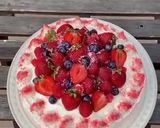 Foto del paso 11 de la receta: Tarta de fresa con frosting de queso!