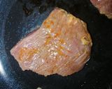 Foto del paso 5 de la receta: Filete al perejil con papas rústicas