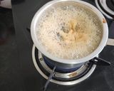 गुड़ वाली चाय (gur wali chai recipe in Hindi) रेसिपी चरण 4 फोटो