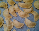 Foto del paso 2 de la receta: Empanadillas caseras de atún con picante