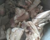 Foto langkah ke 1 dari resep Sayur Kuning Sawi Putih.