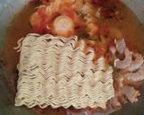 Foto langkah ke 3 dari resep Indomie Kuah Bumbu Merah.