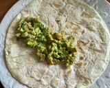Une image de l'étape 5 de Tortilla Au Poulet Et Guacamole À La Menthe.