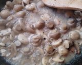 Foto del paso 2 de la receta: Tallarines con Yogur y Champiñones