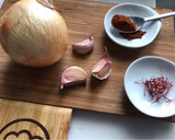 Foto del paso 1 de la receta: Fideuà de chipirones 🦑 y gambas 🍤