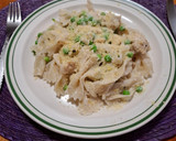 Foto del paso 6 de la receta: Pasta con pollo y chícharos