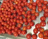 Une image de l'étape 3 de Tomates aux piments jaunes, thym, laurier et cardamome.