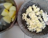 Foto langkah ke 3 dari resep Perkedel Kentang Keju.