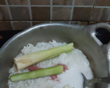 Foto langkah ke 2 dari resep Bubur simple.