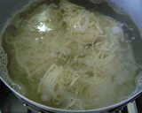 Foto del paso 10 de la receta: Estofado de alitas de pollo con tallarines