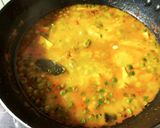 A picture of step 5 of Matar Panner.
