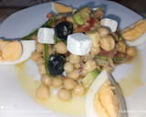 Foto del paso 8 de la receta: Ensalada de garbanzos con vinagreta de lima