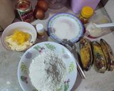 Foto langkah ke 1 dari resep Bolu Pisang Kepok.