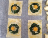 Foto del paso 6 de la receta: Hojaldrines de espinacas con huevos de codorniz