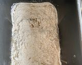 Gambar langkah 3 resipi Kek Pisang Breadmaker.